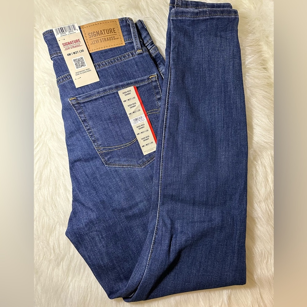 Women’s Jeans